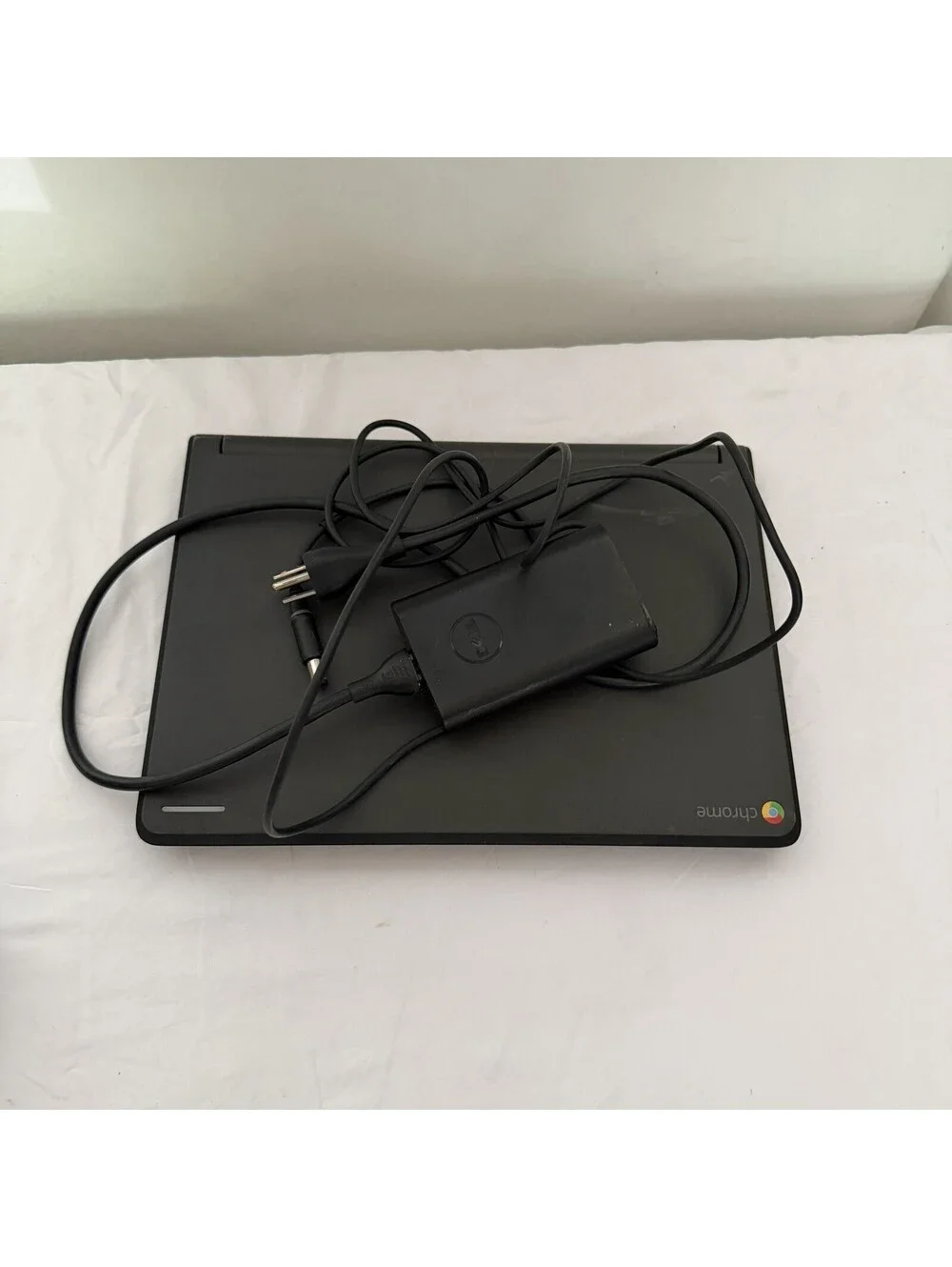 Dell Chromebook 11 P22T Laptop Black with Power Adapter